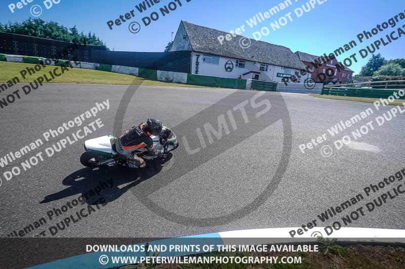 enduro digital images;event digital images;eventdigitalimages;mallory park;mallory park photographs;mallory park trackday;mallory park trackday photographs;no limits trackdays;peter wileman photography;racing digital images;trackday digital images;trackday photos